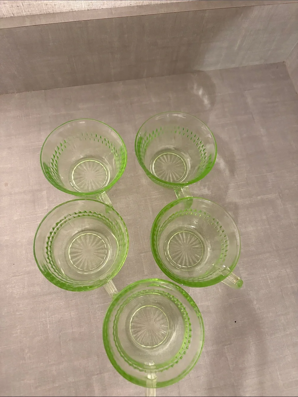 Anchor Hocking Vintage Set of 5 Uranium Glass Tea Cups